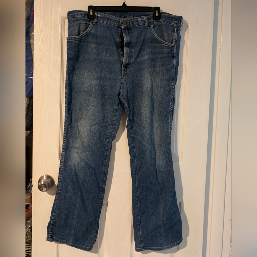 $5 sale potential - 38x30 women's jeans